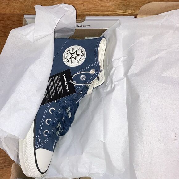 Chuck Taylor All Star Pro Suede in Navy - Size 8.5 (runs 1/2 size big) - Picture 5 of 6